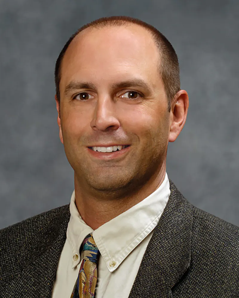 Philip_Krull Portrait of Philip Krull, Senior Vice President of E.M. Harris Construction