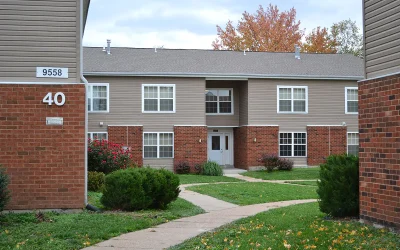 Laurel Park Apartments