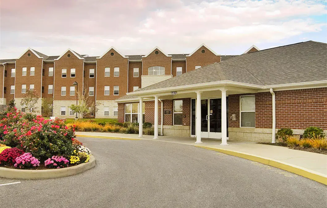 Les Chateaux Senior Community