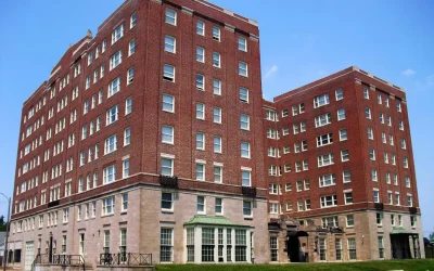 Winston Churchill Apartments